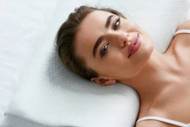 Cum să dormiți corect pe o pernă ortopedică?