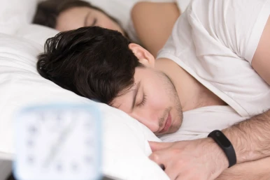 Merită să dormiți înainte de miezul nopții? Ce se întâmplă cu creierul după ora 24:00?